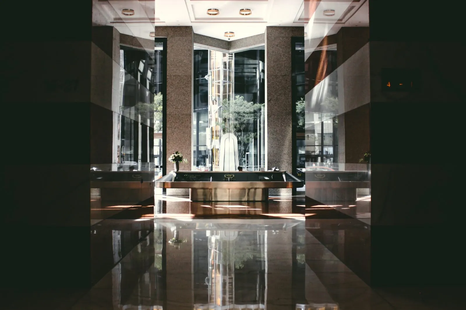 Ten tips for a smooth arrival